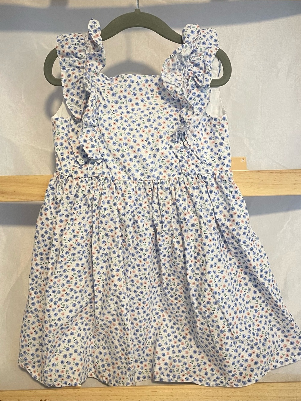 Floral Dress - Picture 2 of 3